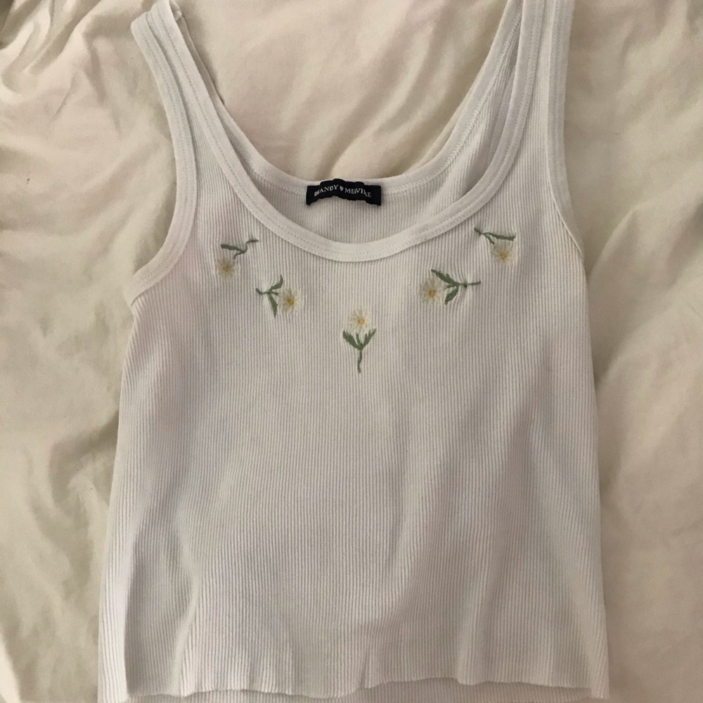Brandy Melville daisy tank